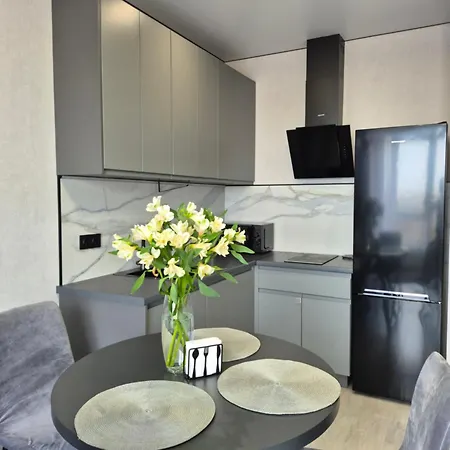 Apartman на марсельській 62 в жк острова, 1 спальня та кухня-студія