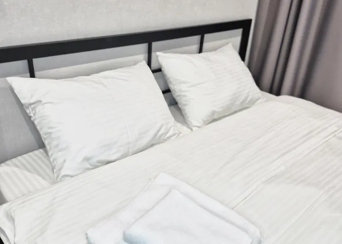 Apartment на марсельській 62 в жк острова, 1 спальня та кухня-студія