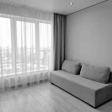 на марсельській 62 в жк острова, 1 спальня та кухня-студія Apartment *