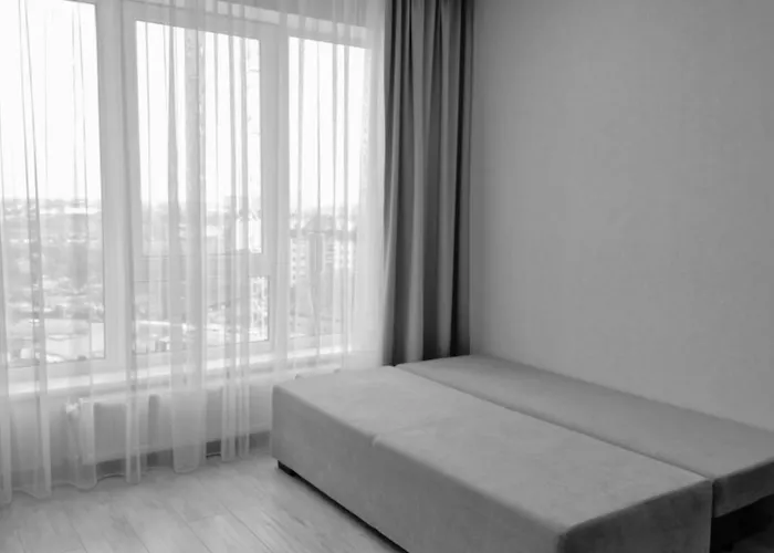 на марсельській 62 в жк острова, 1 спальня та кухня-студія Apartment Odesa